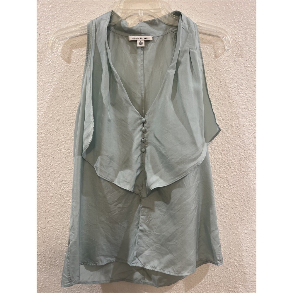 Banana Republic 100% Silk Light Blue Ruffle Top Small Button Accent EUC